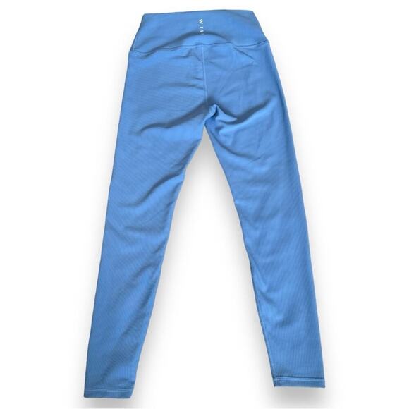 Wilo - Athletic Base Ribbed 7/8 Legging in Powder Blue NWT - Picture 2 of 9